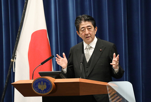 安倍总理在第97代安倍总理初期内阁成立后,进行了第3届内阁改造。