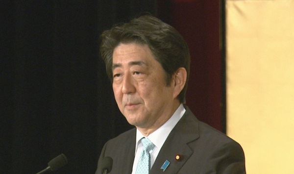 安倍总理出席了由时事通信社在东京都内举行的“新年互礼会”。