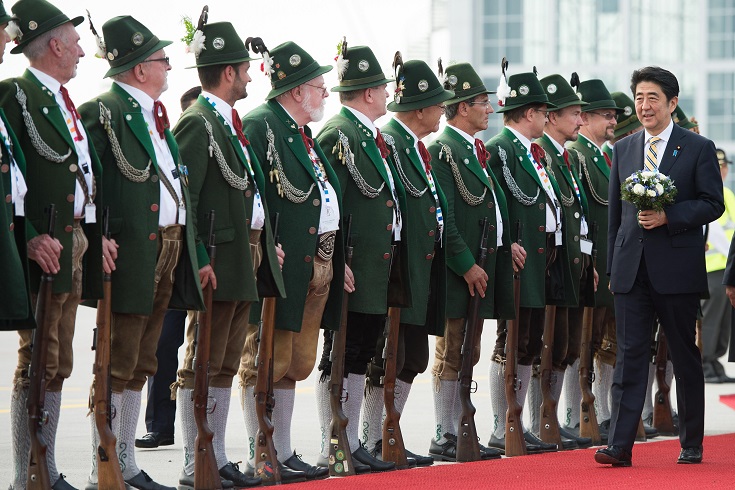 安倍总理出席了七国集团(G7)埃尔茂峰会。