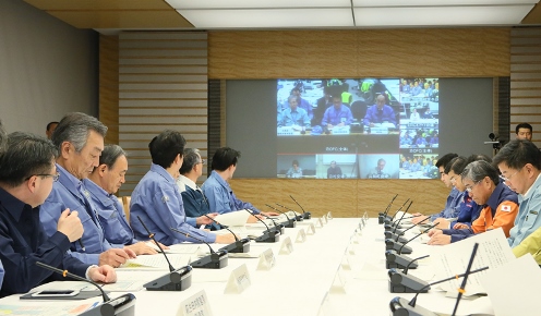 安倍总理在总理大臣官邸进行了2016年度原子能综合防灾训练。