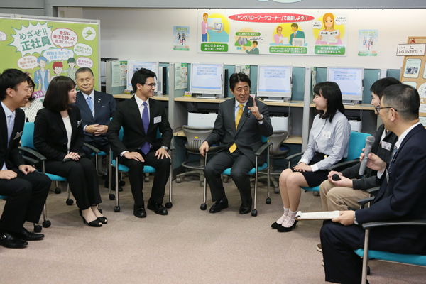安倍总理访问了石川县和福井县。
