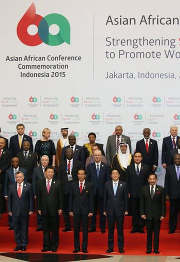 安倍总理与各国首脑合影留念 (1)