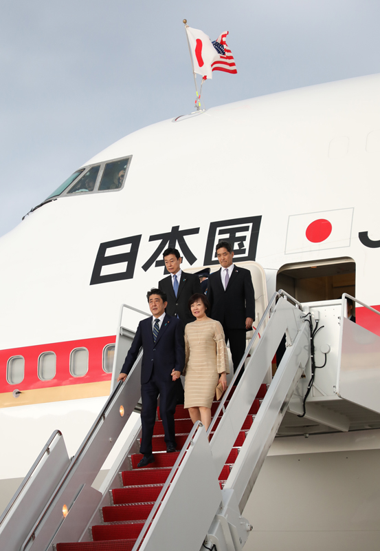 安倍总理抵达美利坚合众国