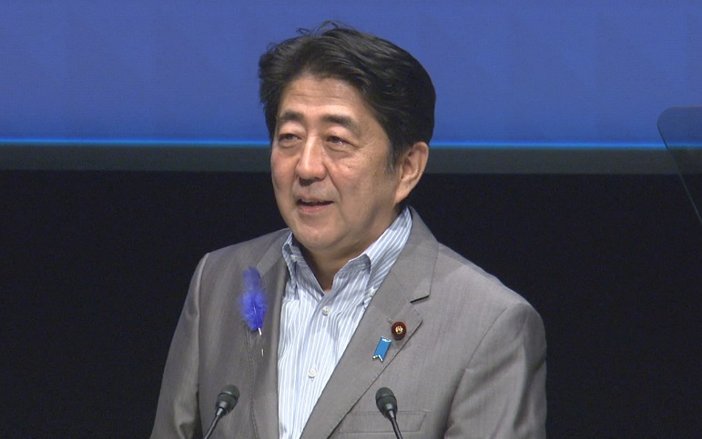 安倍总理出席了在东京都内举行的CSIS主办研讨会“回顾20世纪世界史 － 展望21世纪新蓝图”。