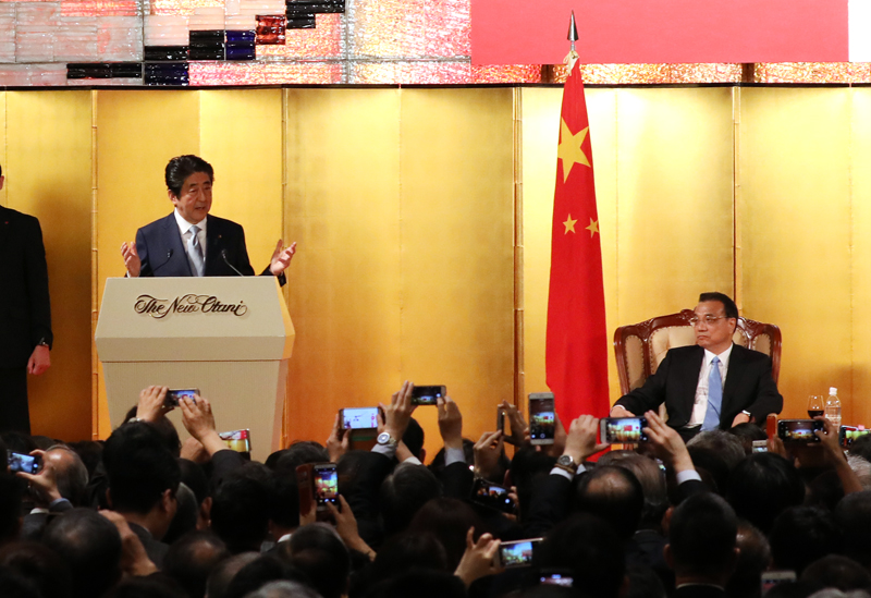 安倍总理在中华人民共和国国务院李克强总理欢迎招待会上致辞2