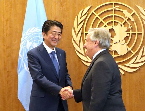 安倍总理访问了美利坚合众国纽约市。