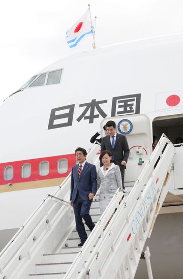 安倍总理访问了乌拉圭东岸共和国的蒙得维的亚。