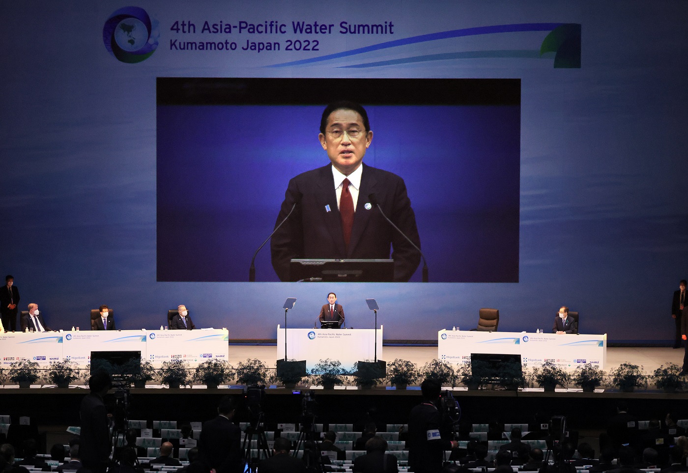 亚太水峰会以及与各国首脑的会谈等