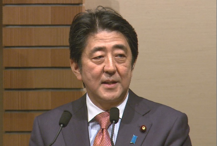 安倍总理出席了在东京都内举行的第21次国际交流会议“亚洲的未来”晚餐会，并发表了演讲。