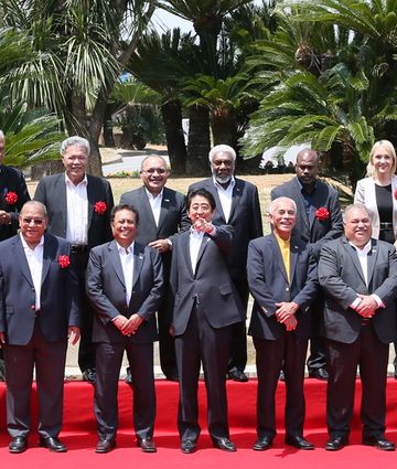 安倍总理继续出席第7届太平洋岛国峰会。