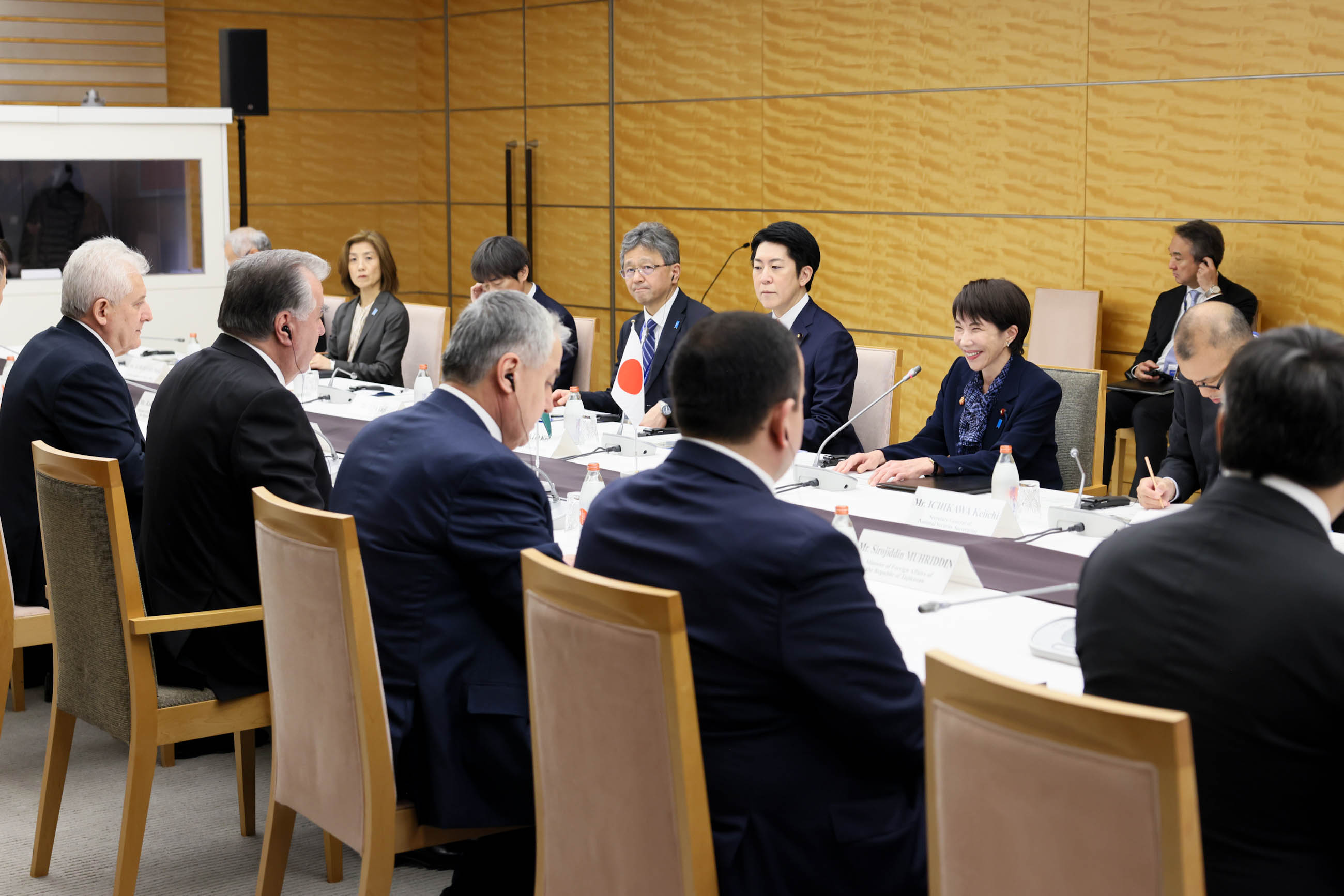 日本塔吉克斯首脑会谈5