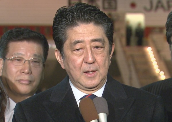 安倍总理在东京国际机场（羽田机场）举行了关于访问美国的记者会。