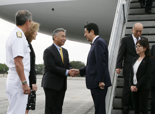 安倍总理访问了美利坚合众国的檀香山。