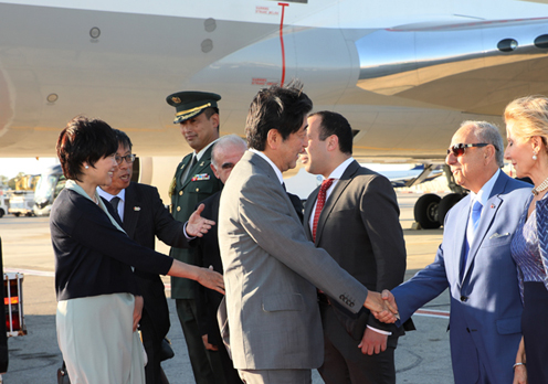 安倍总理访问了马耳他共和国的瓦萊塔。