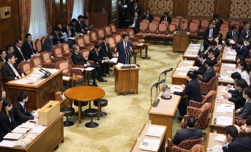 安倍总理出席了参议院有关跨太平洋伙伴关系协议（TPP）等的特别委员会。