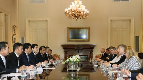 安倍总理访问了阿根廷共和国的布宜诺斯艾利斯。