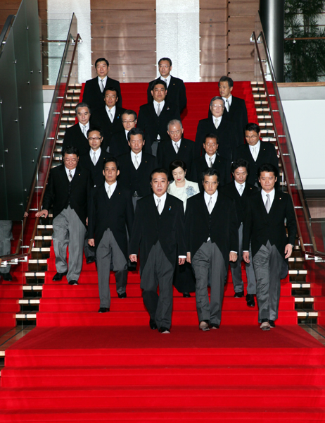 野田总理改组了内阁，第二届内阁诞生。