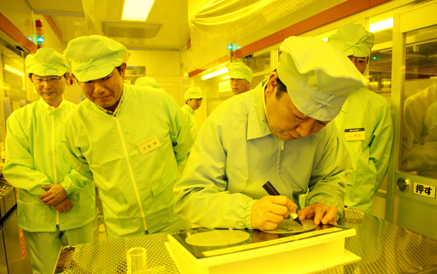 野田总理视察了冈山县及广岛县。