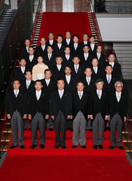 在今天的内阁会议上决定了野田第三次改造内阁的副大臣以及大臣政务官。