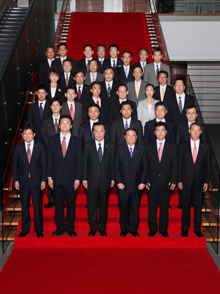 在今天的内阁会议上决定了野田第三次改造内阁的副大臣以及大臣政务官。