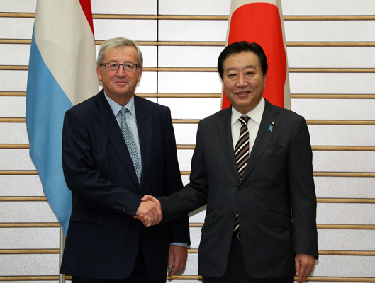 野田总理在总理大臣官邸与卢森堡大公国首相让－克洛德•容克举行了会谈。