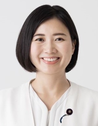 顔写真：向山　淳