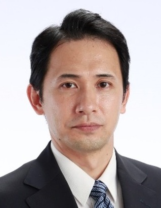 顔写真：加藤　竜祥