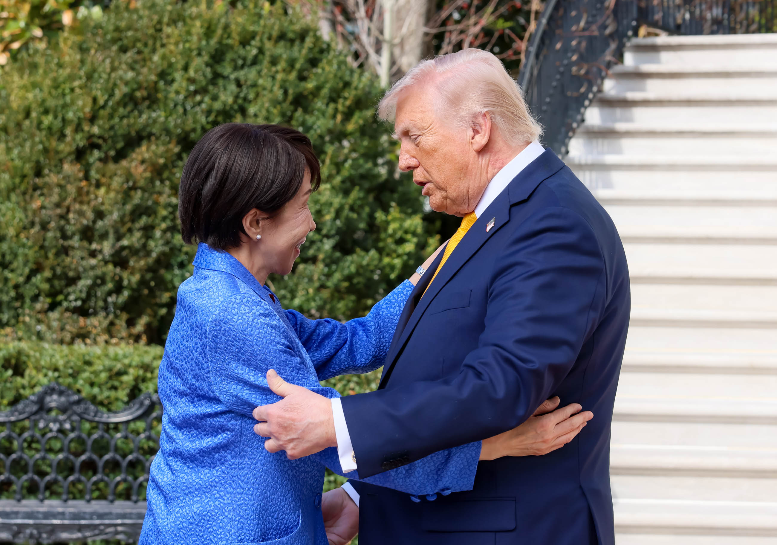 首脳会談に臨む高市総理２