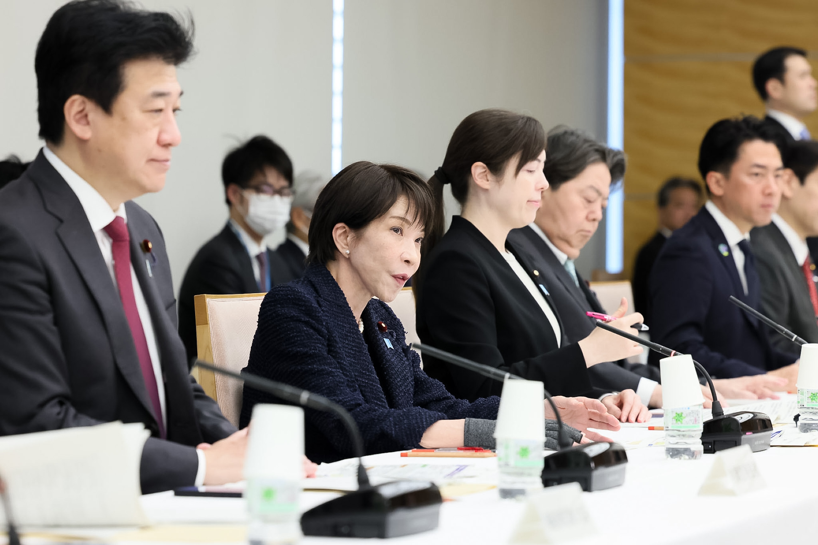 会議のまとめを行う高市総理１