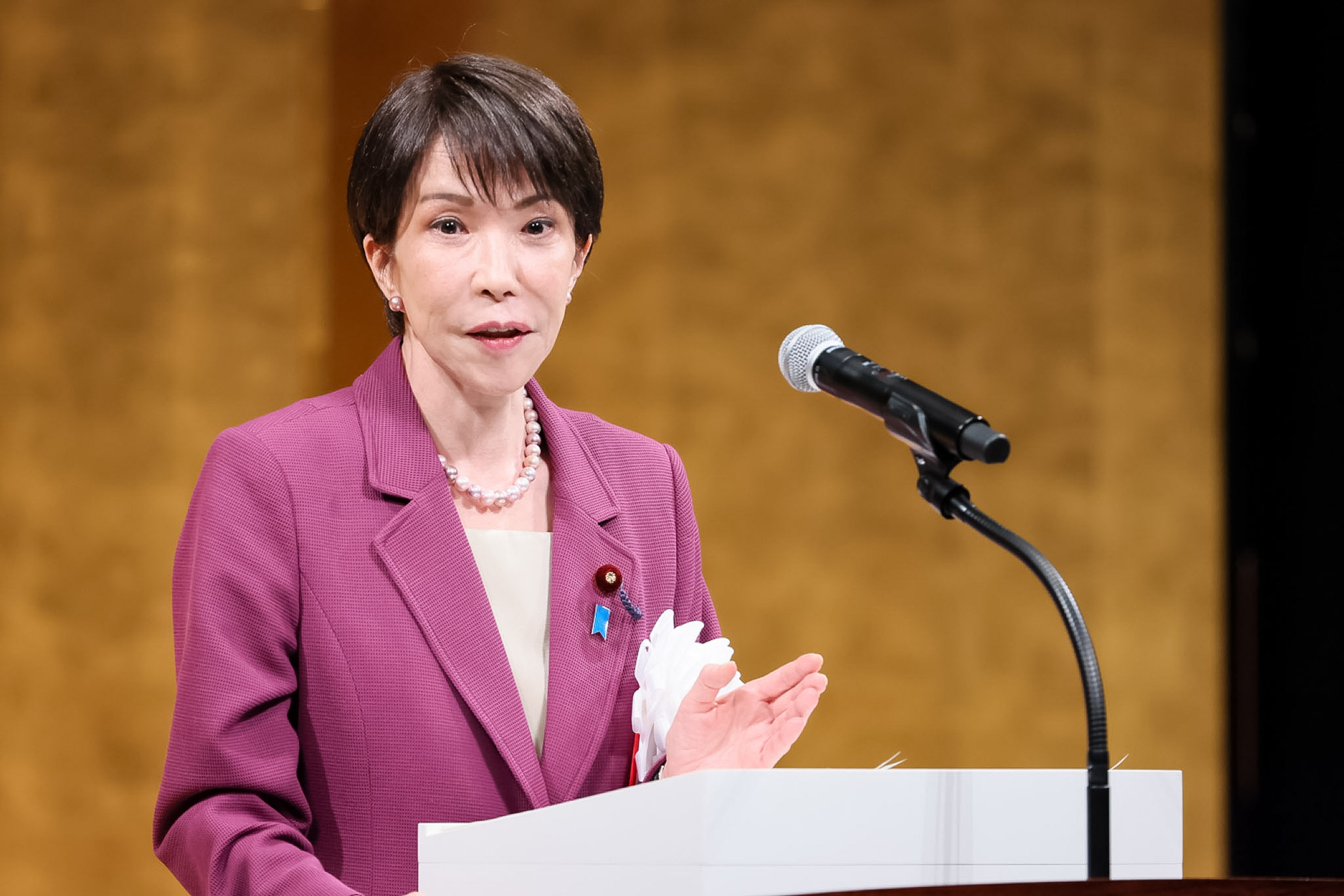 訓示する高市総理２