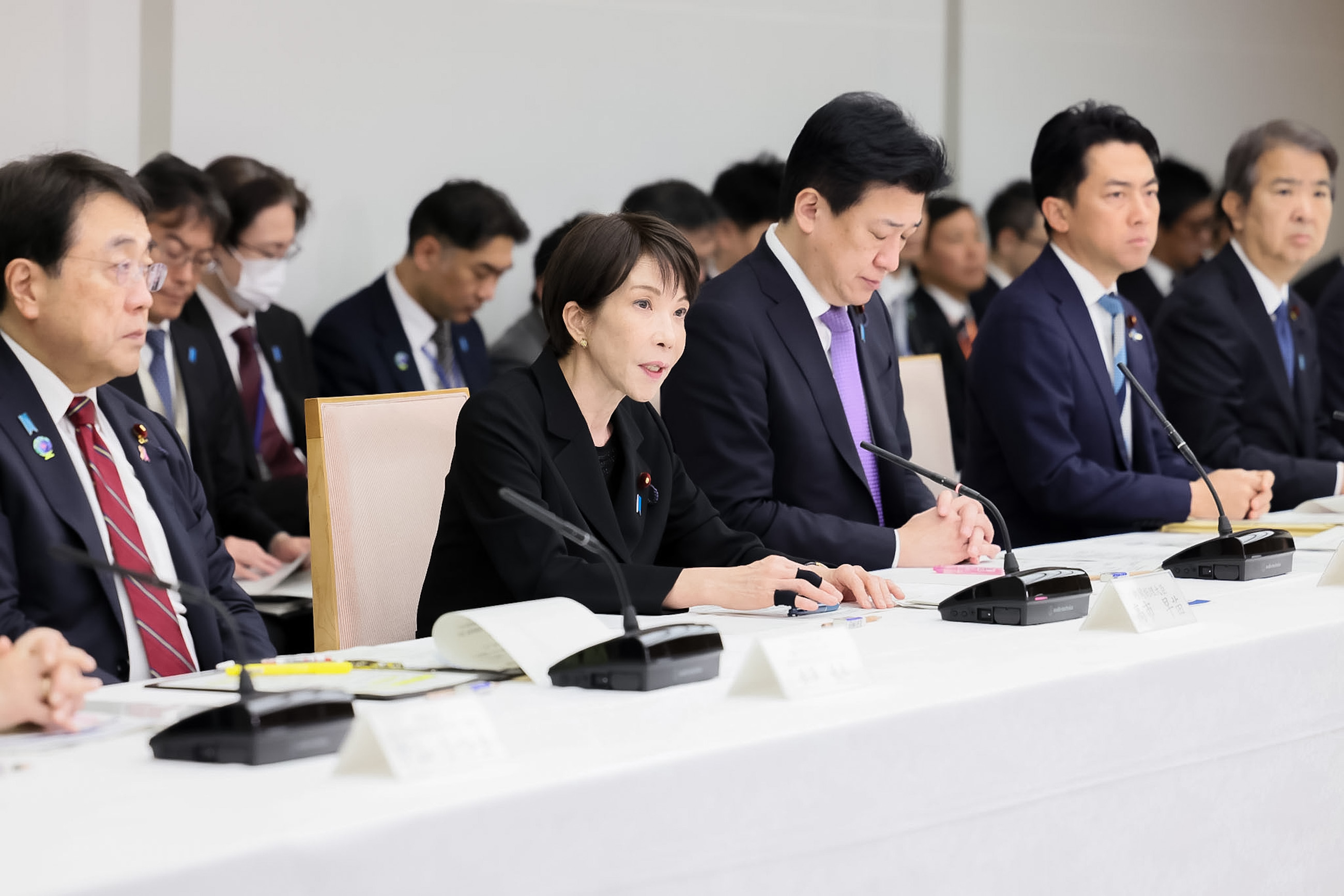 会議のまとめを行う高市総理１