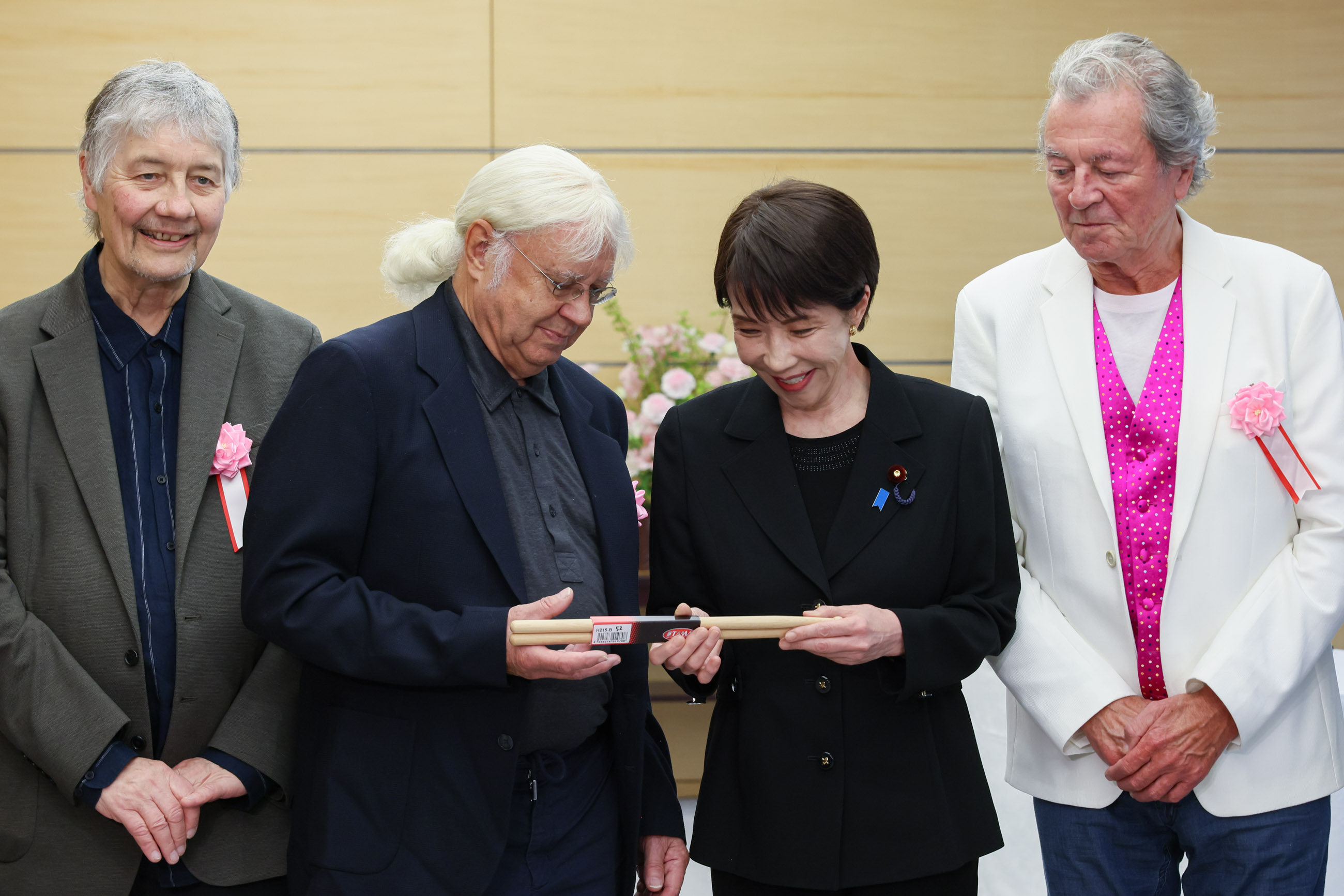 表敬を受ける高市総理５