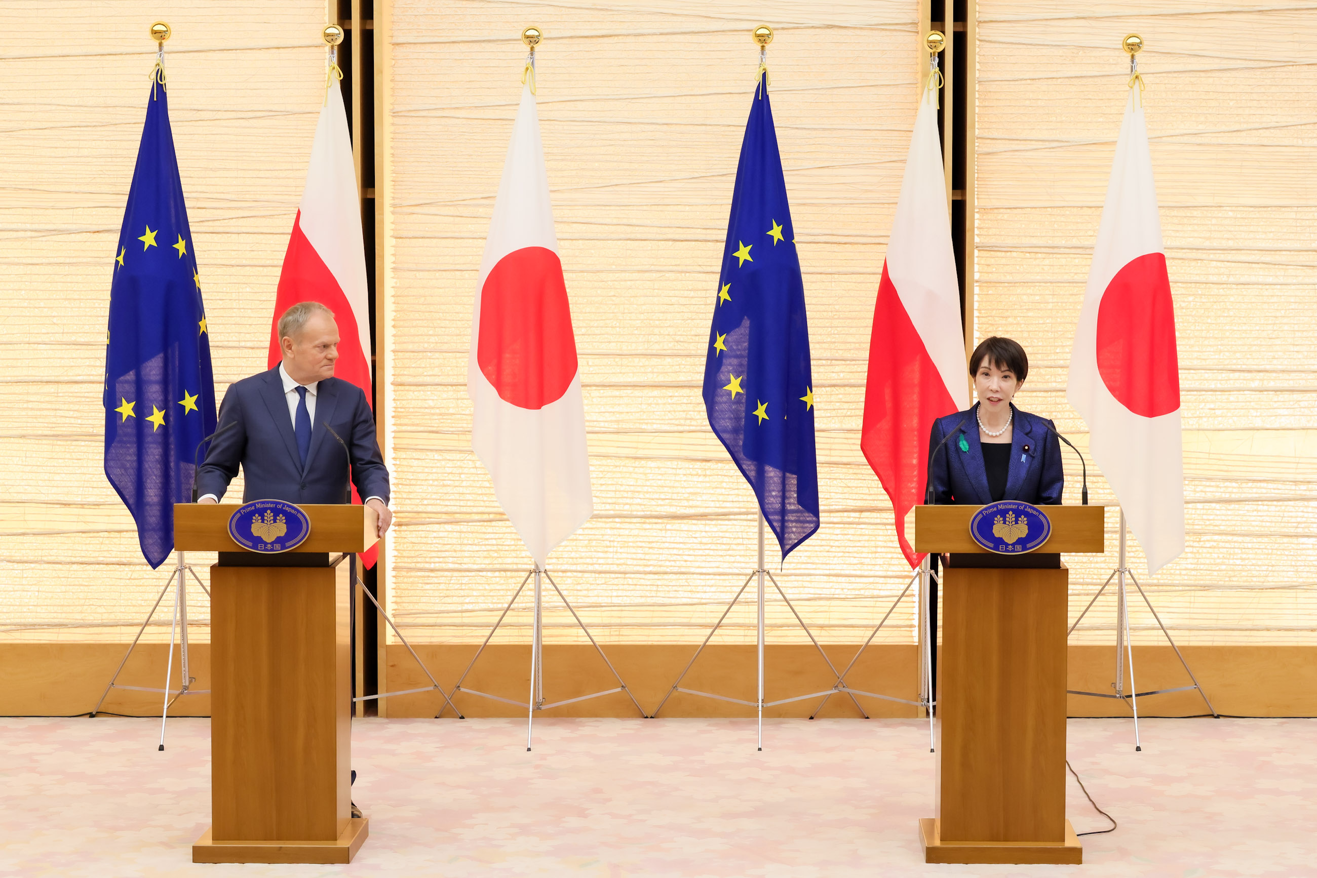 共同記者発表１