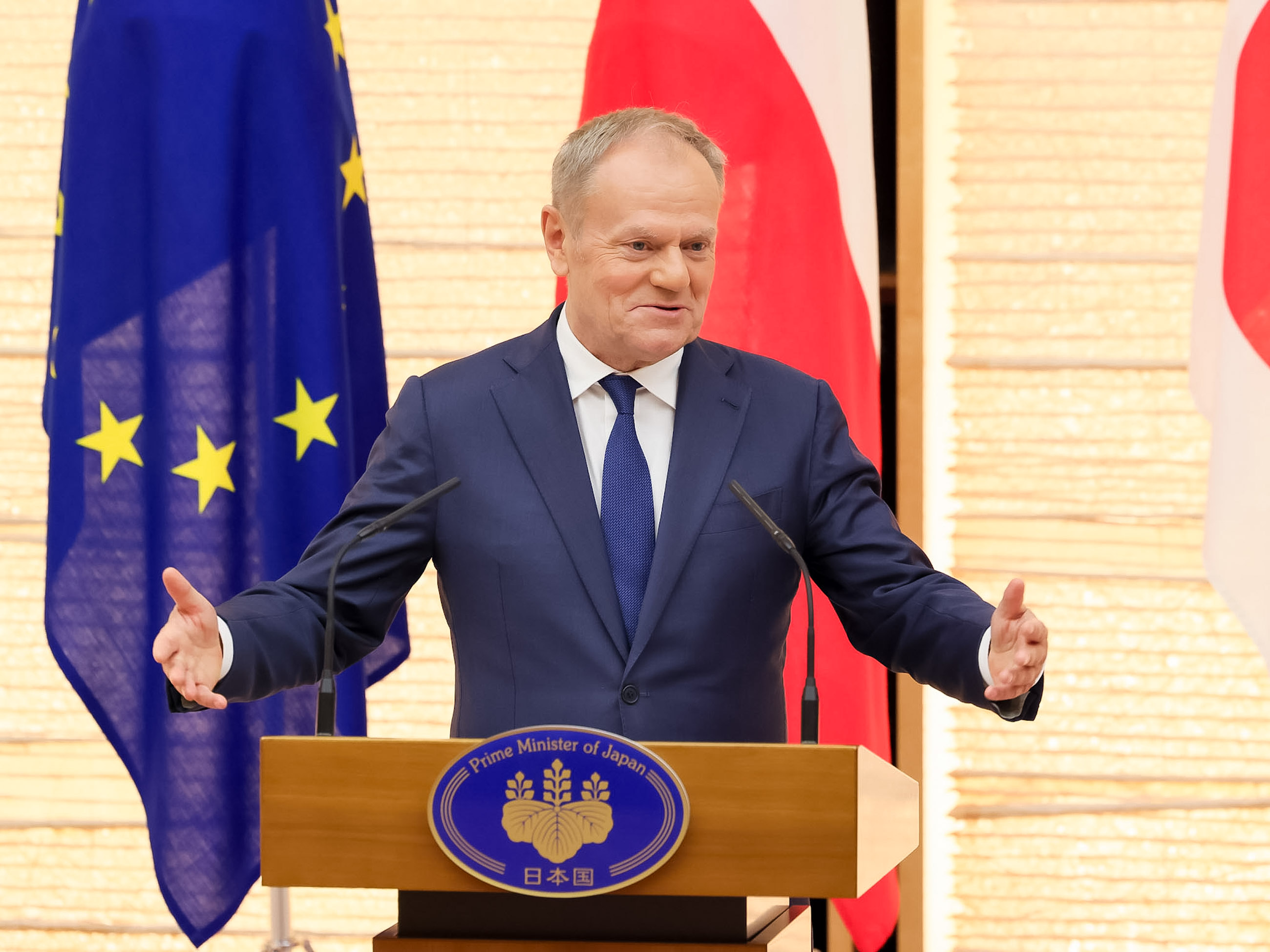 共同記者発表３