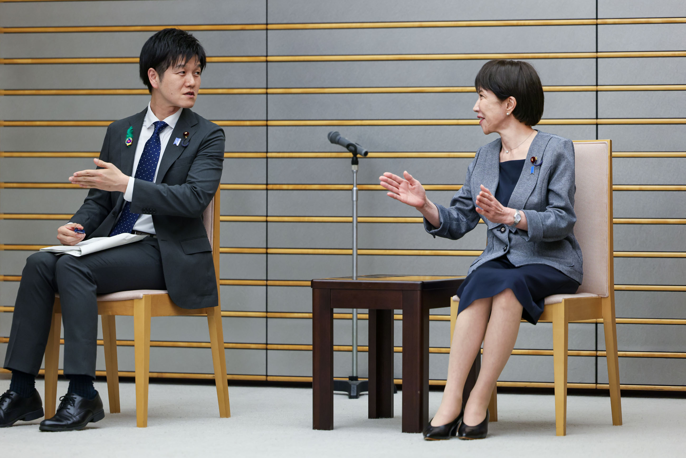 面会する高市総理６