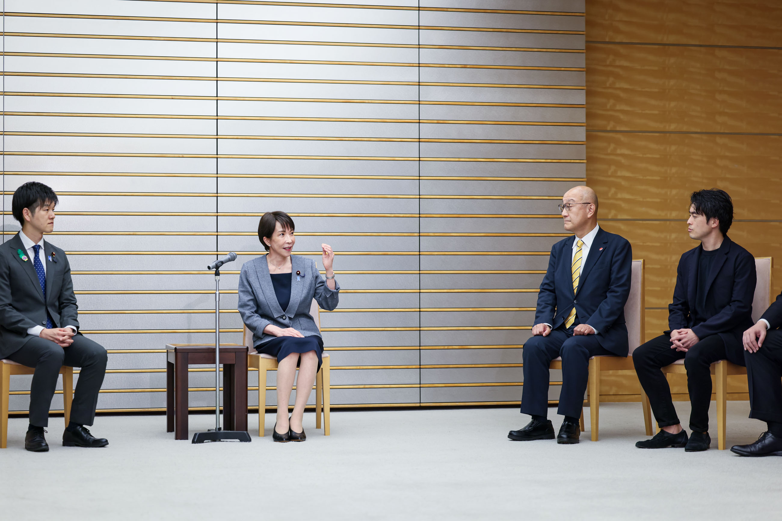 面会する高市総理２