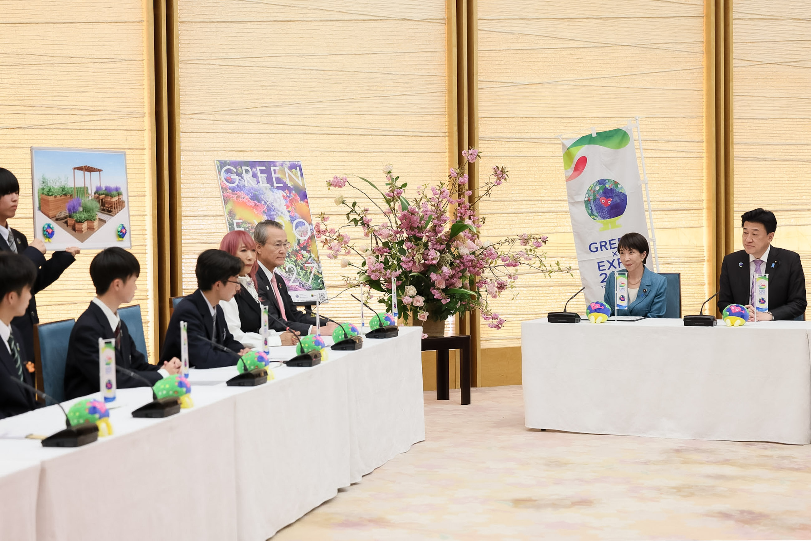 表敬を受ける高市総理５