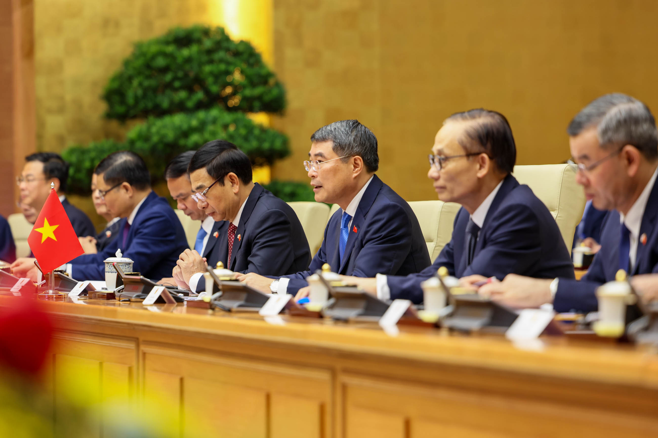 日・ベトナム首脳会談（拡大会合）１
