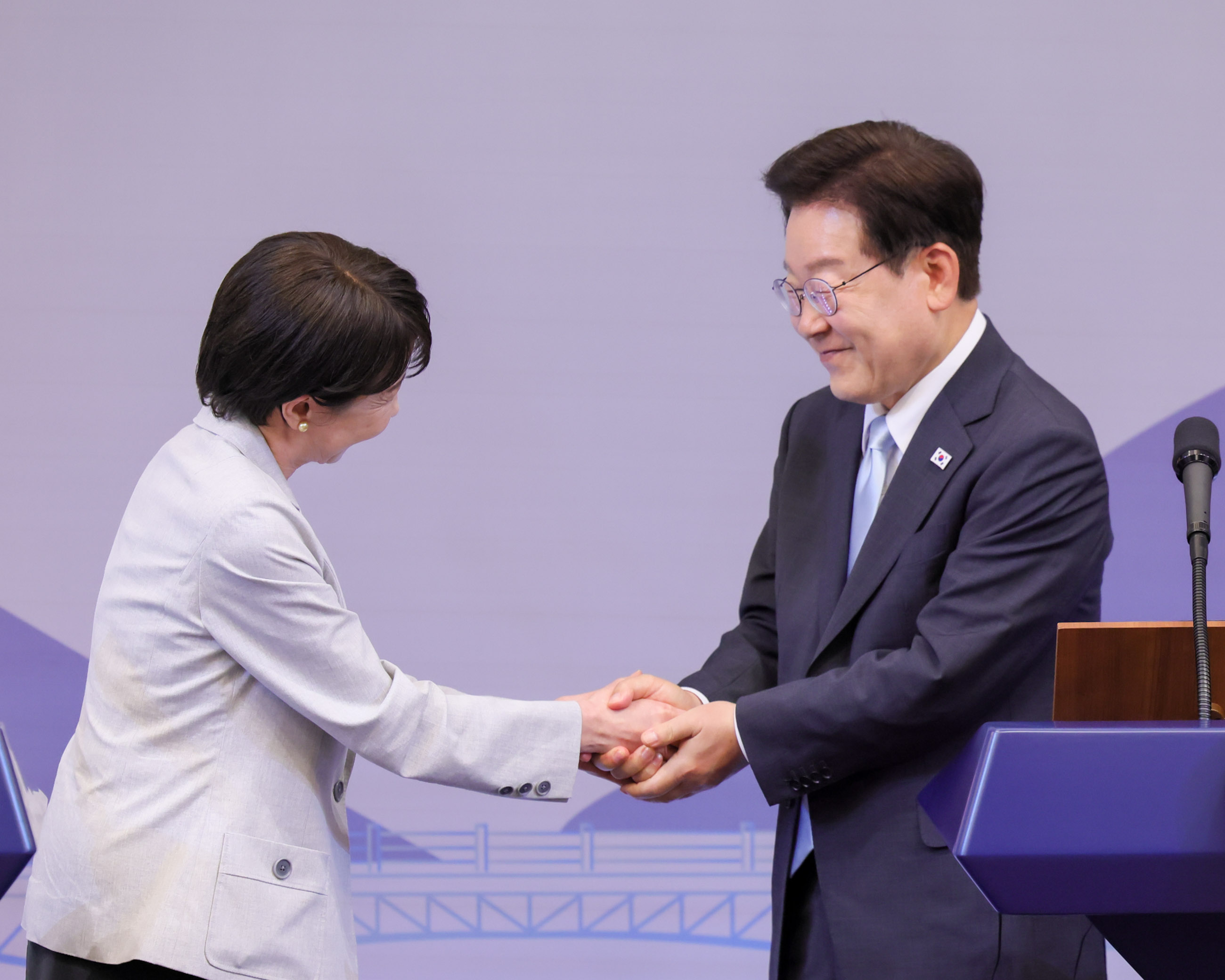 共同記者発表８