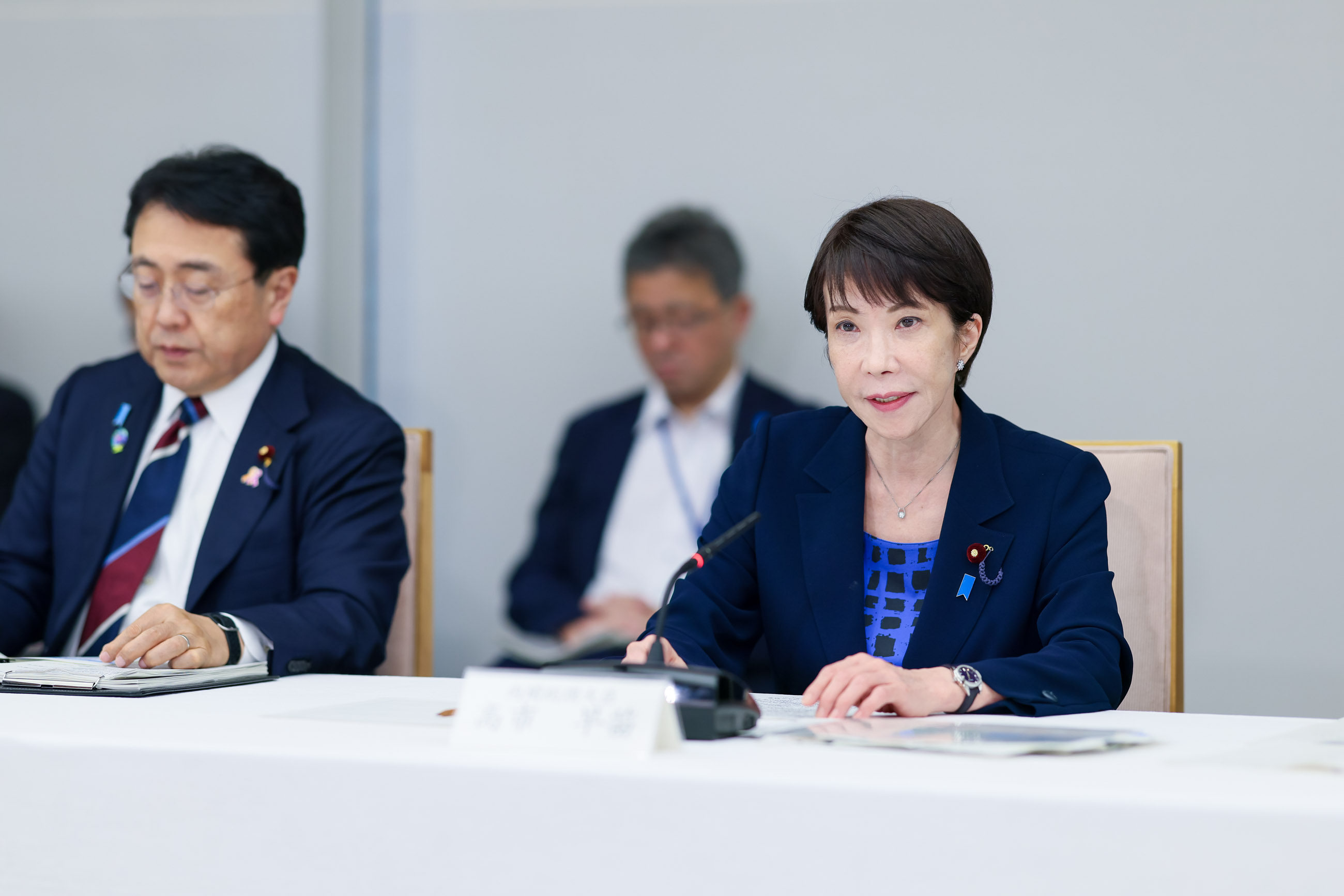 会議のまとめを行う高市総理２
