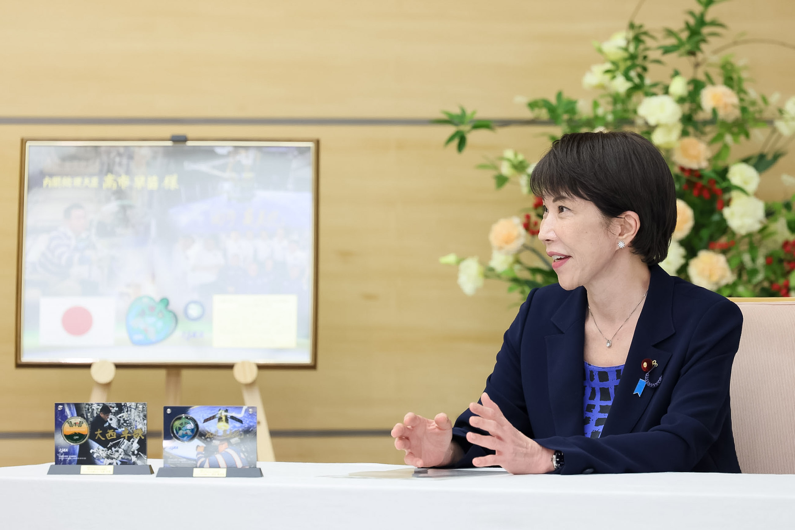 表敬を受ける高市総理５