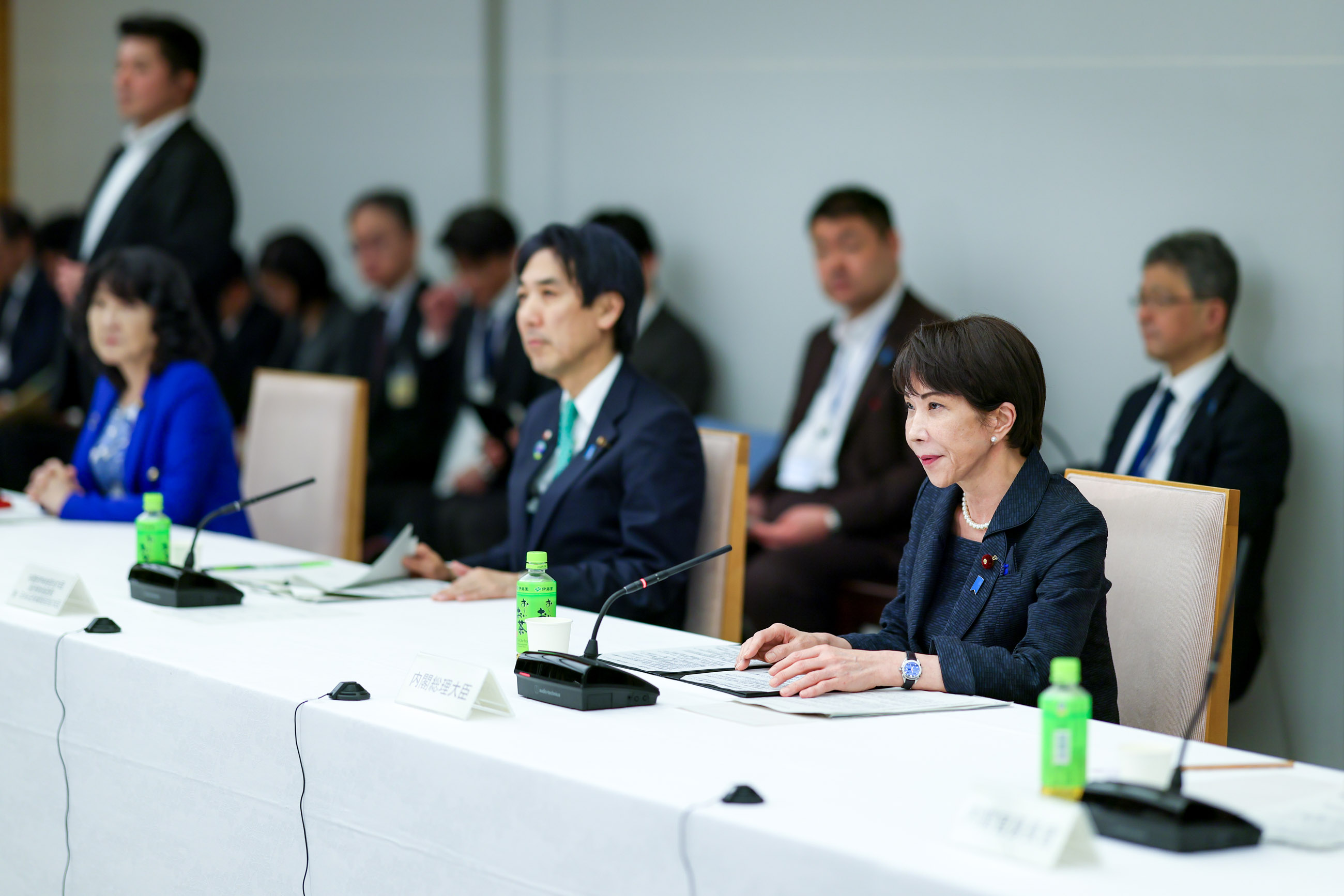 会議のまとめを行う高市総理１