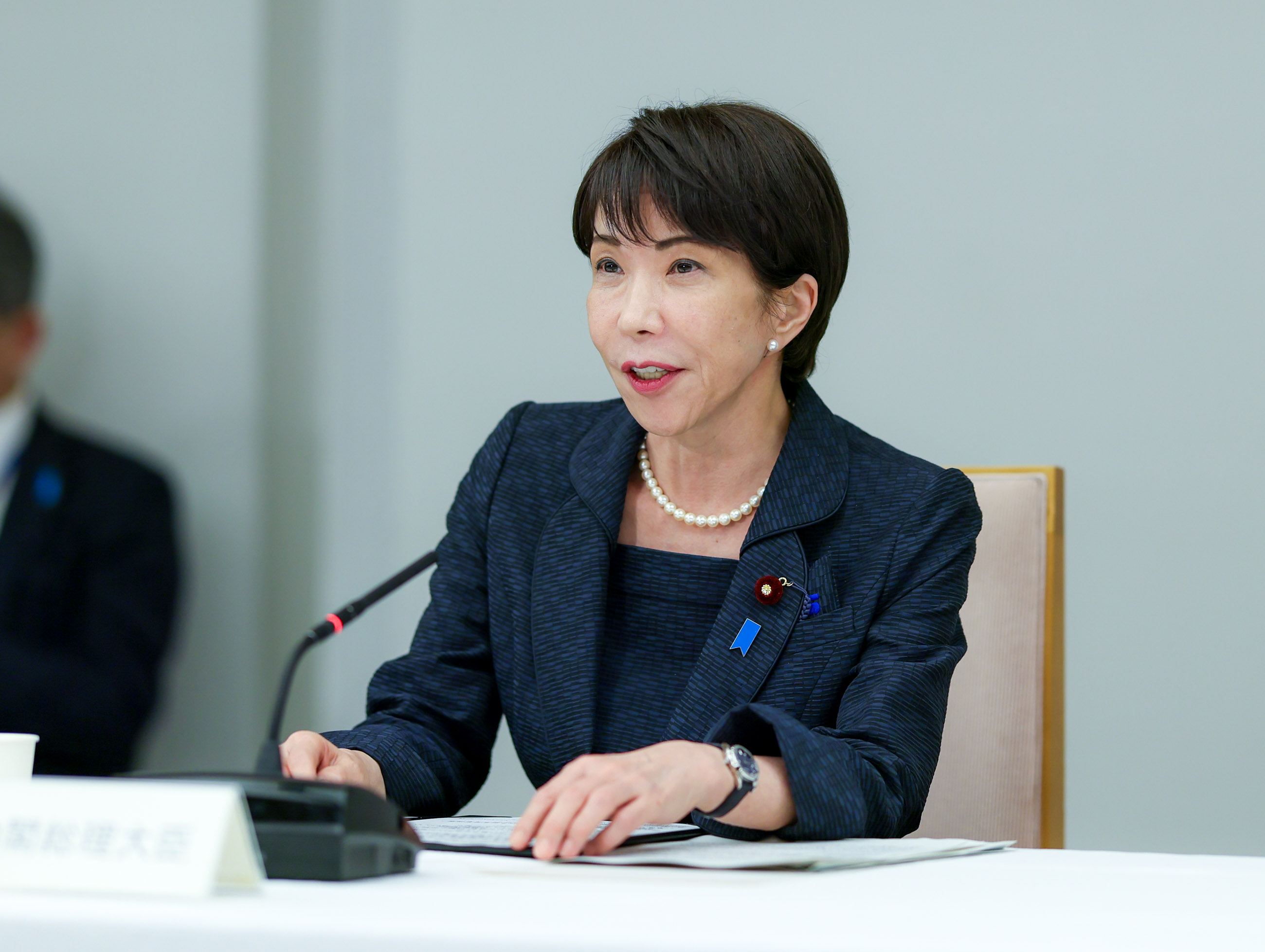 会議のまとめを行う高市総理３