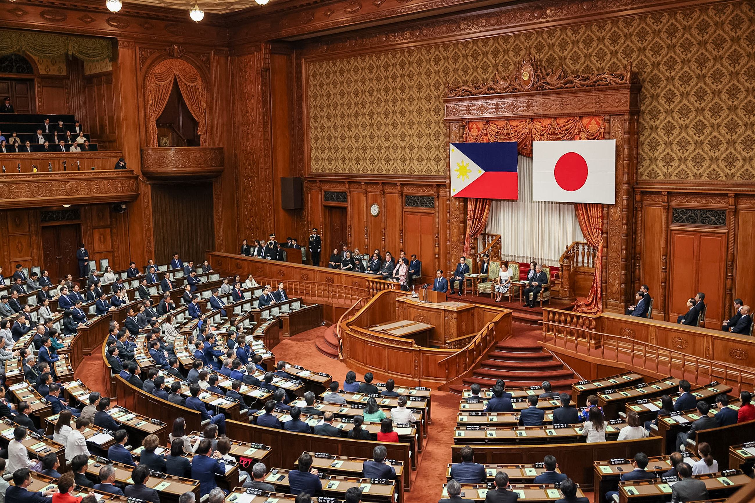 歓迎会（マルコス大統領国会演説）の様子３
