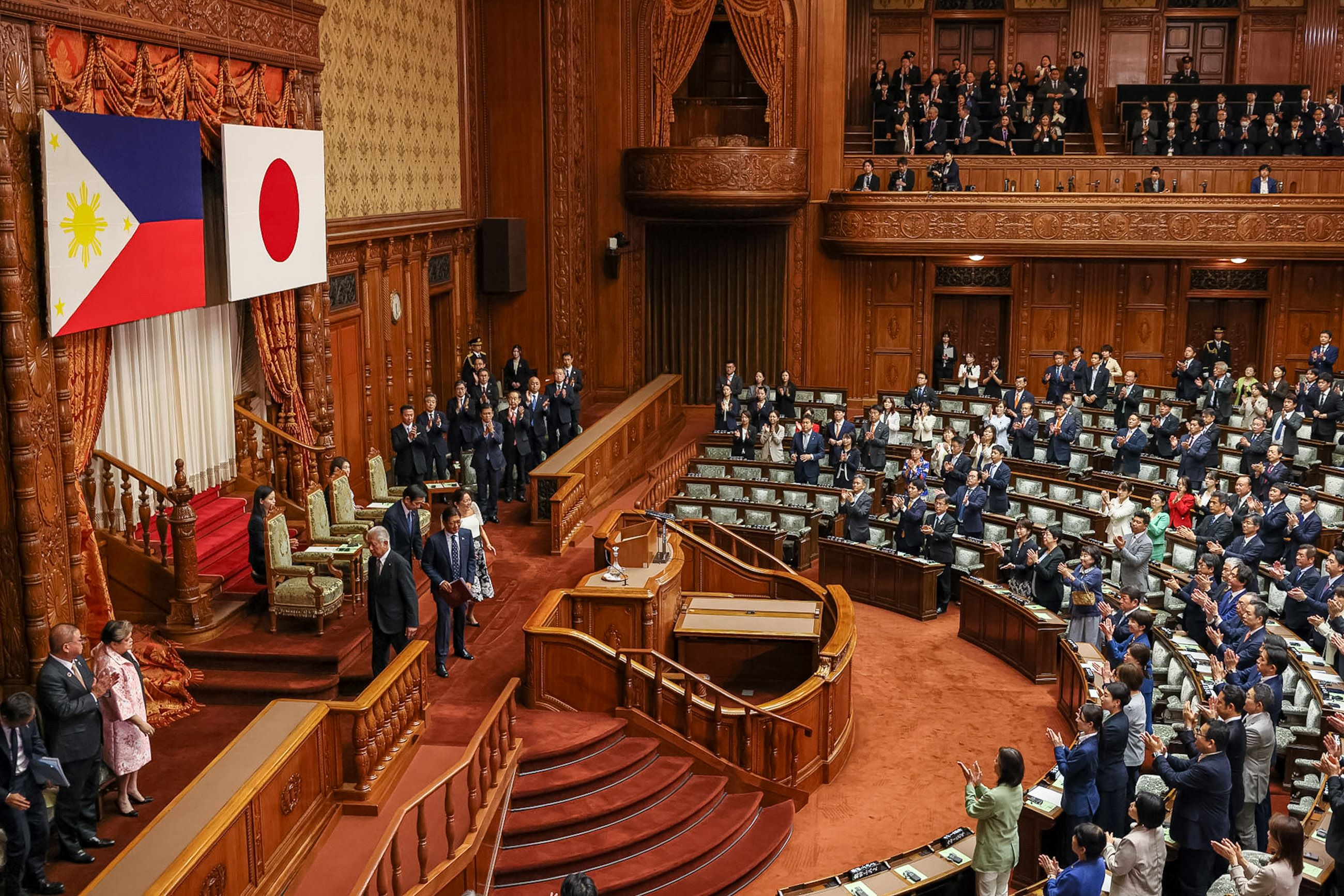 歓迎会（マルコス大統領国会演説）の様子５