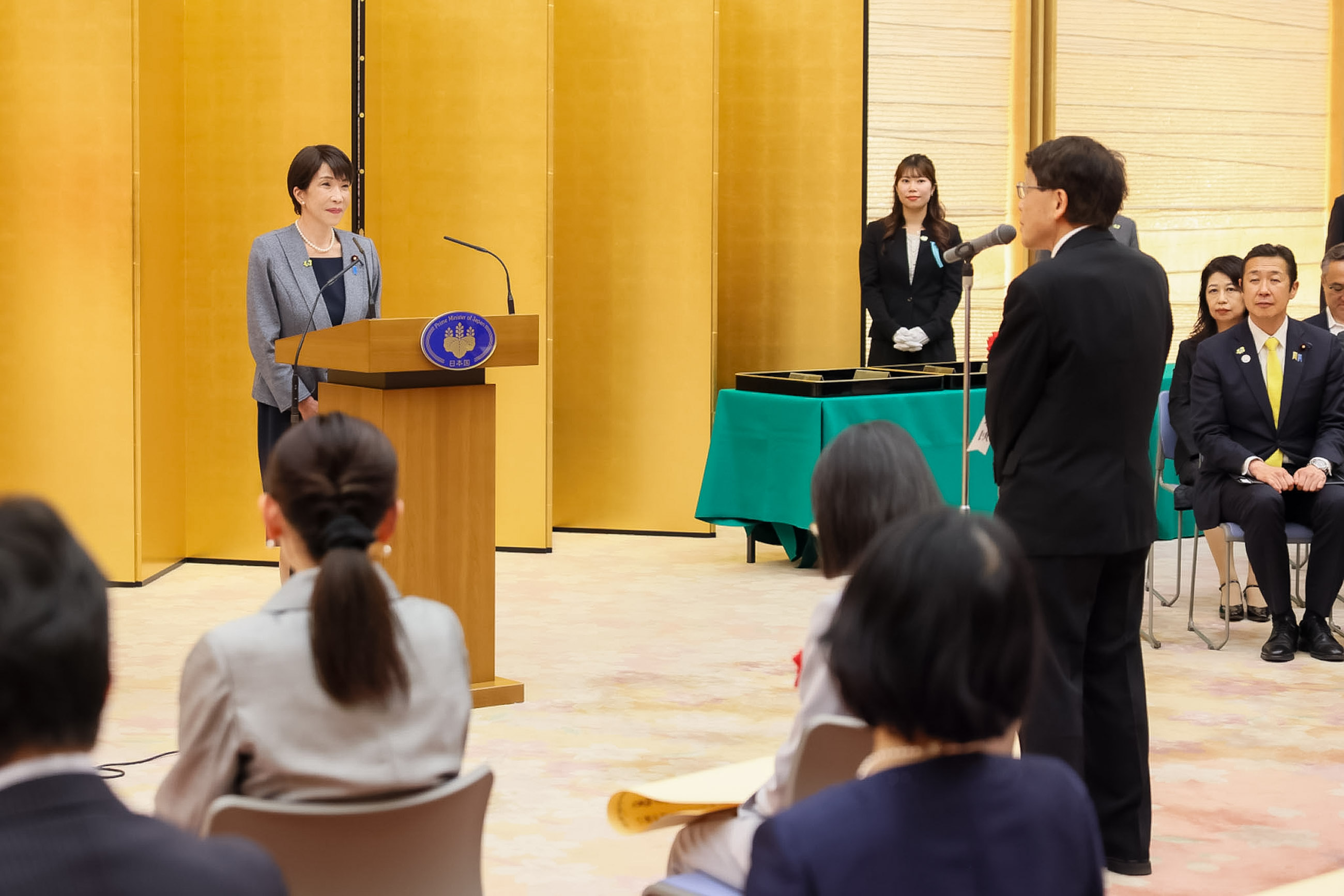 謝辞を受ける高市総理
