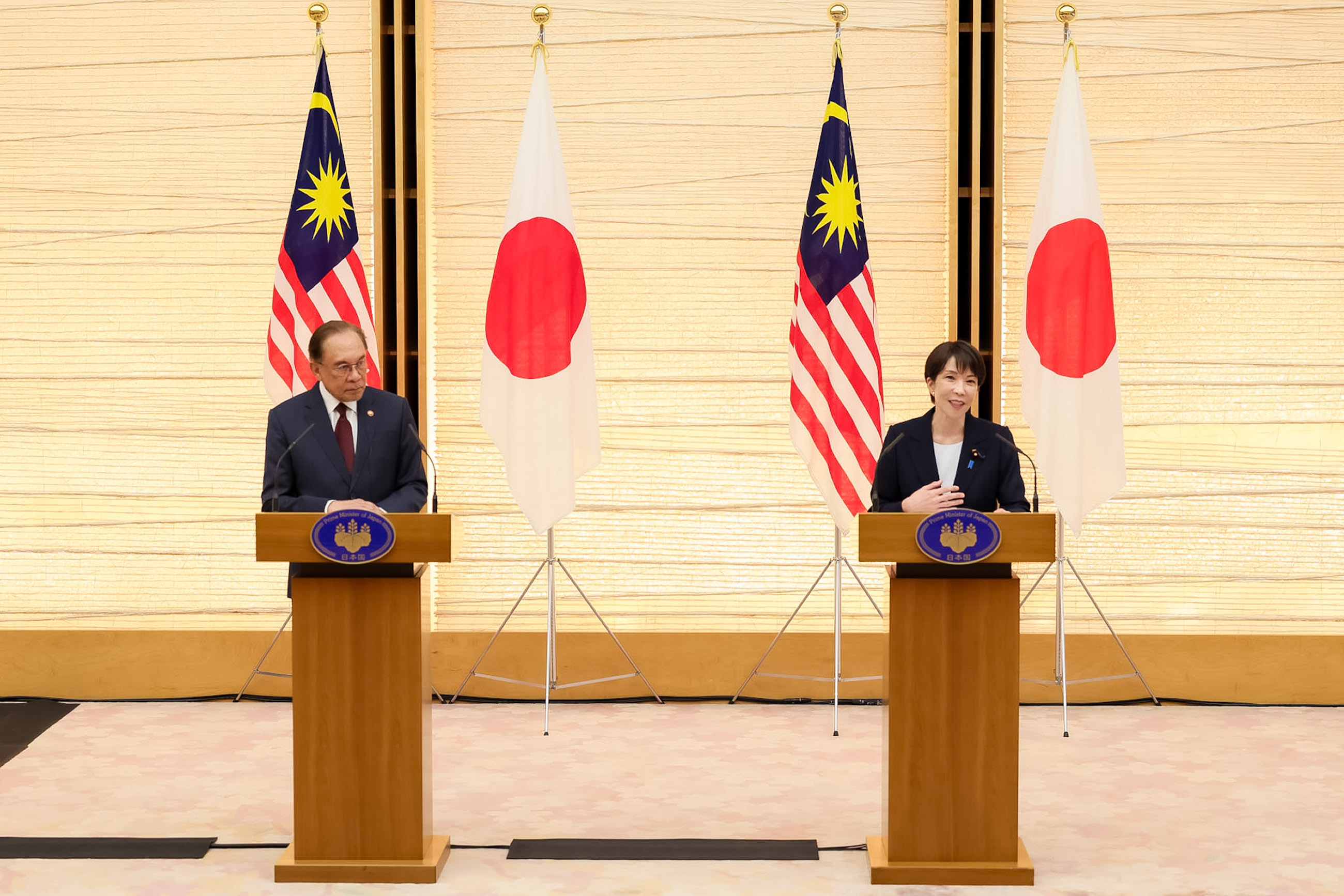 共同記者発表１