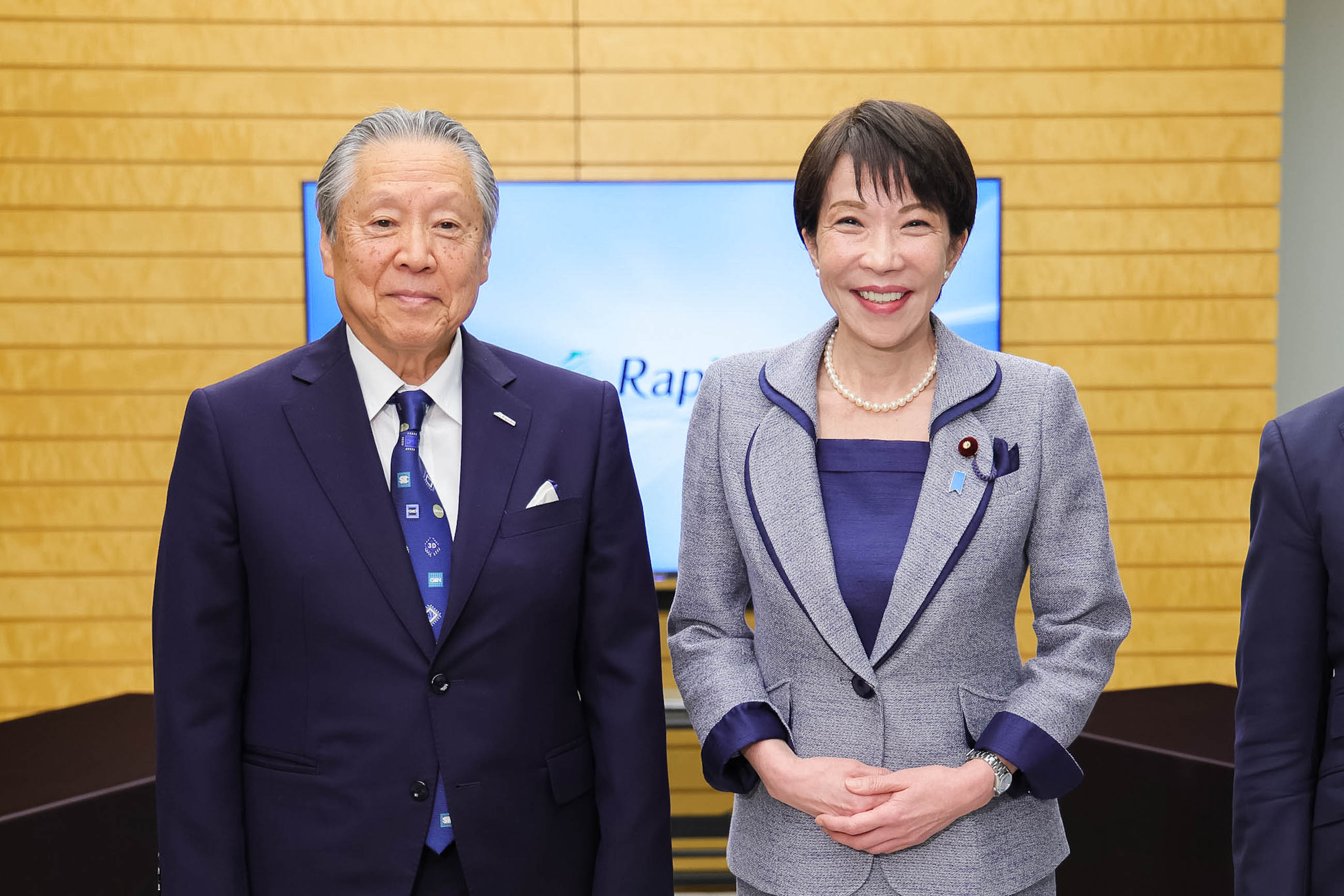 表敬を受ける高市総理２