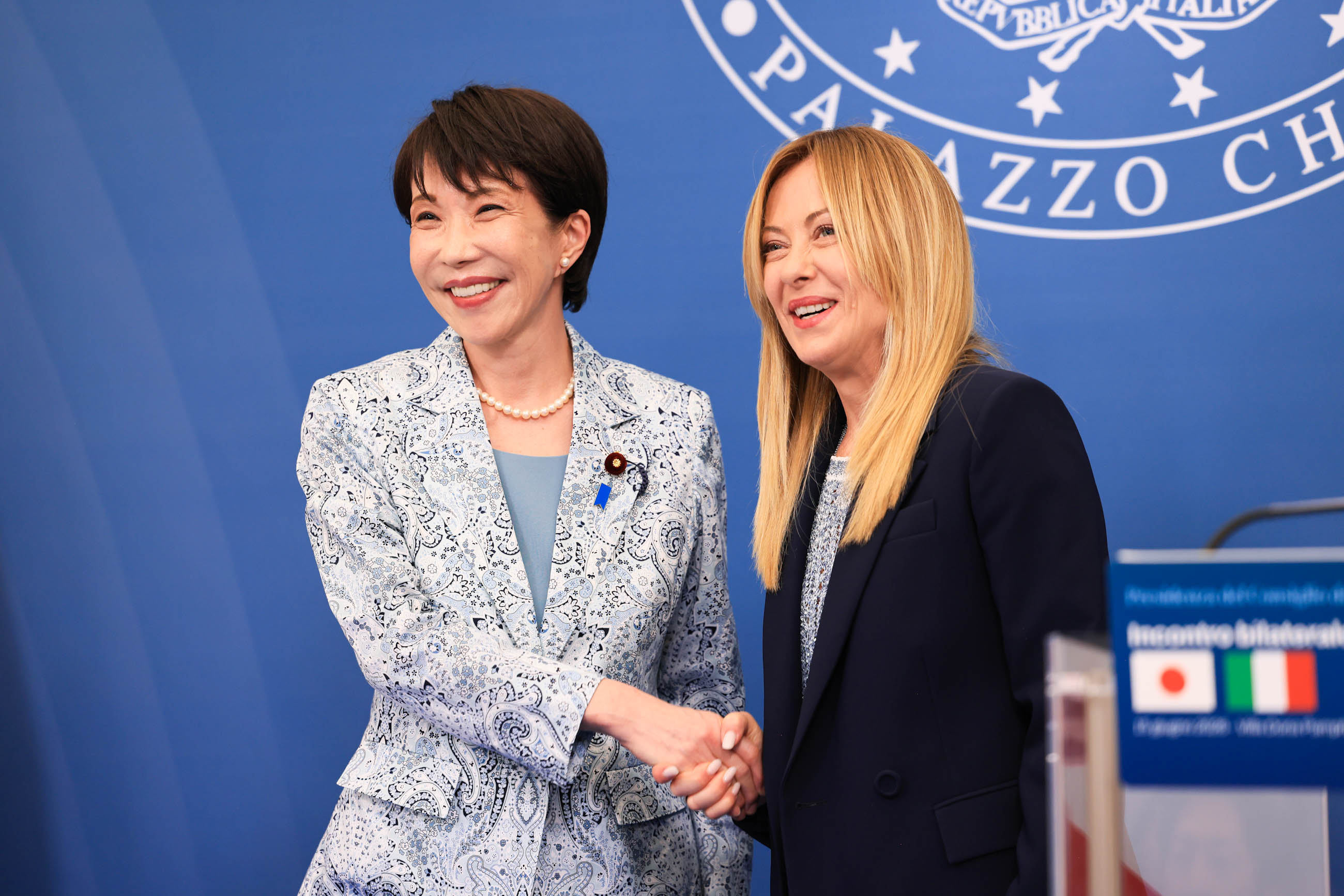 日伊共同記者発表１２