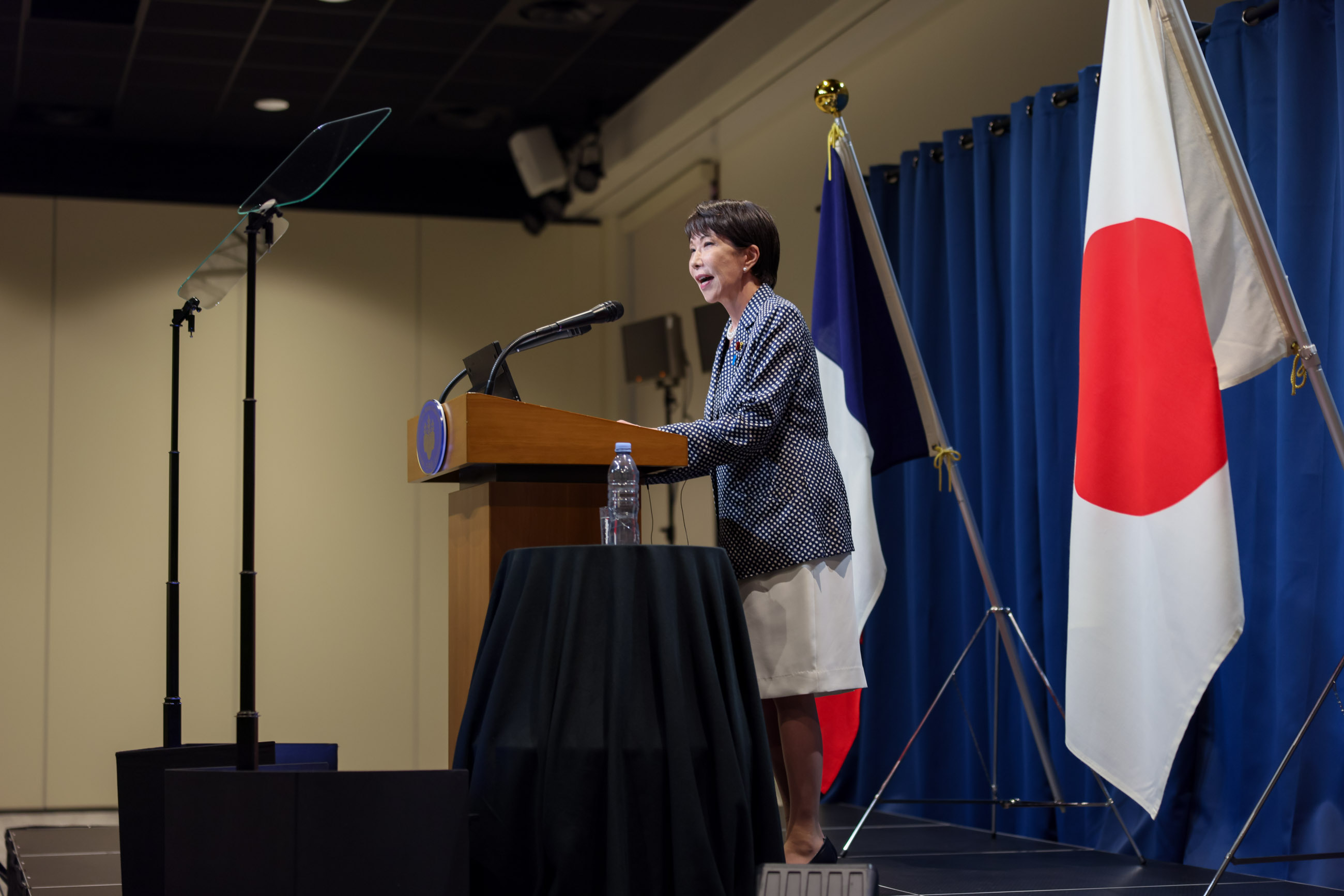 内外記者会見１